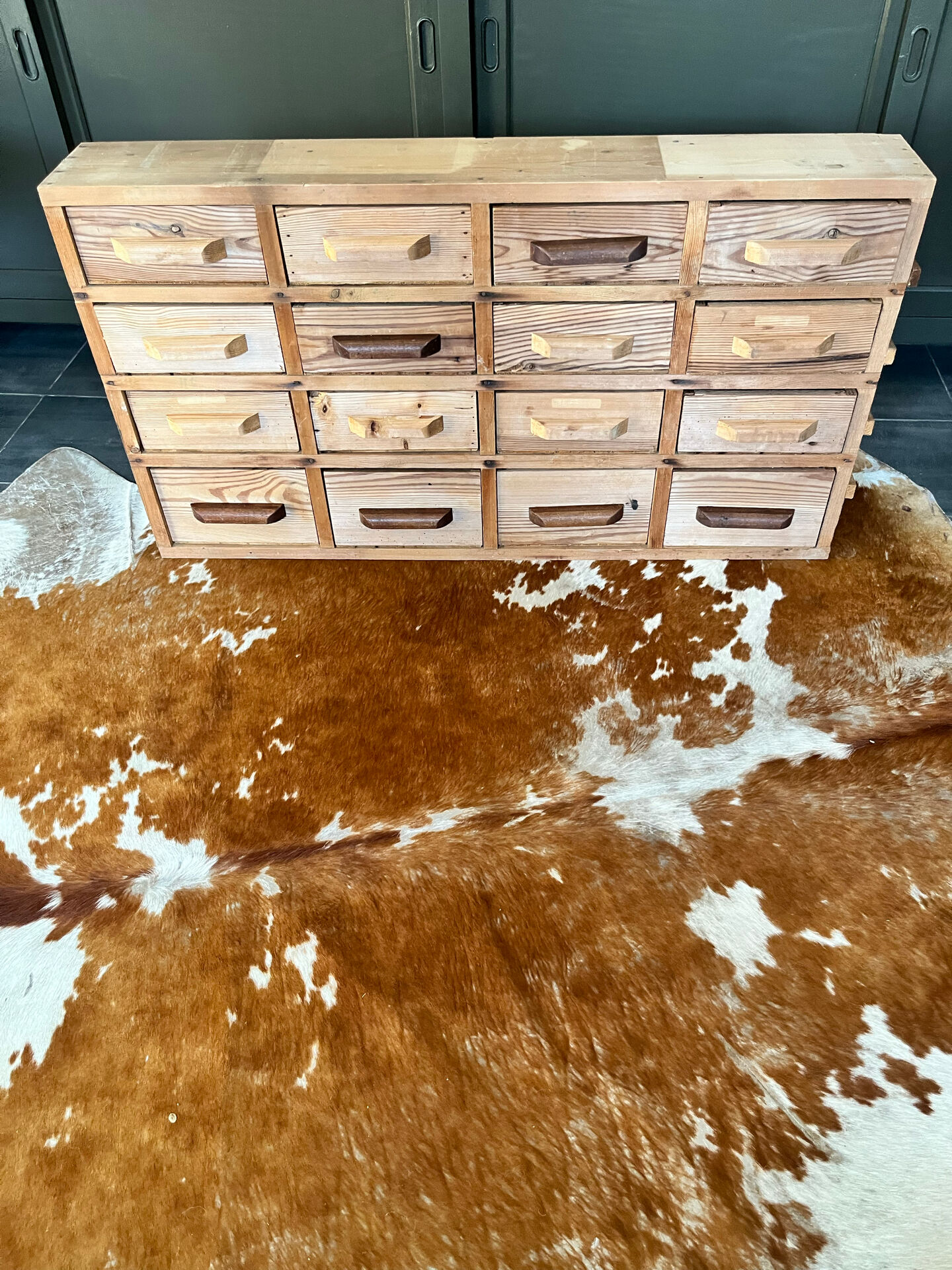 Workshop furniture
