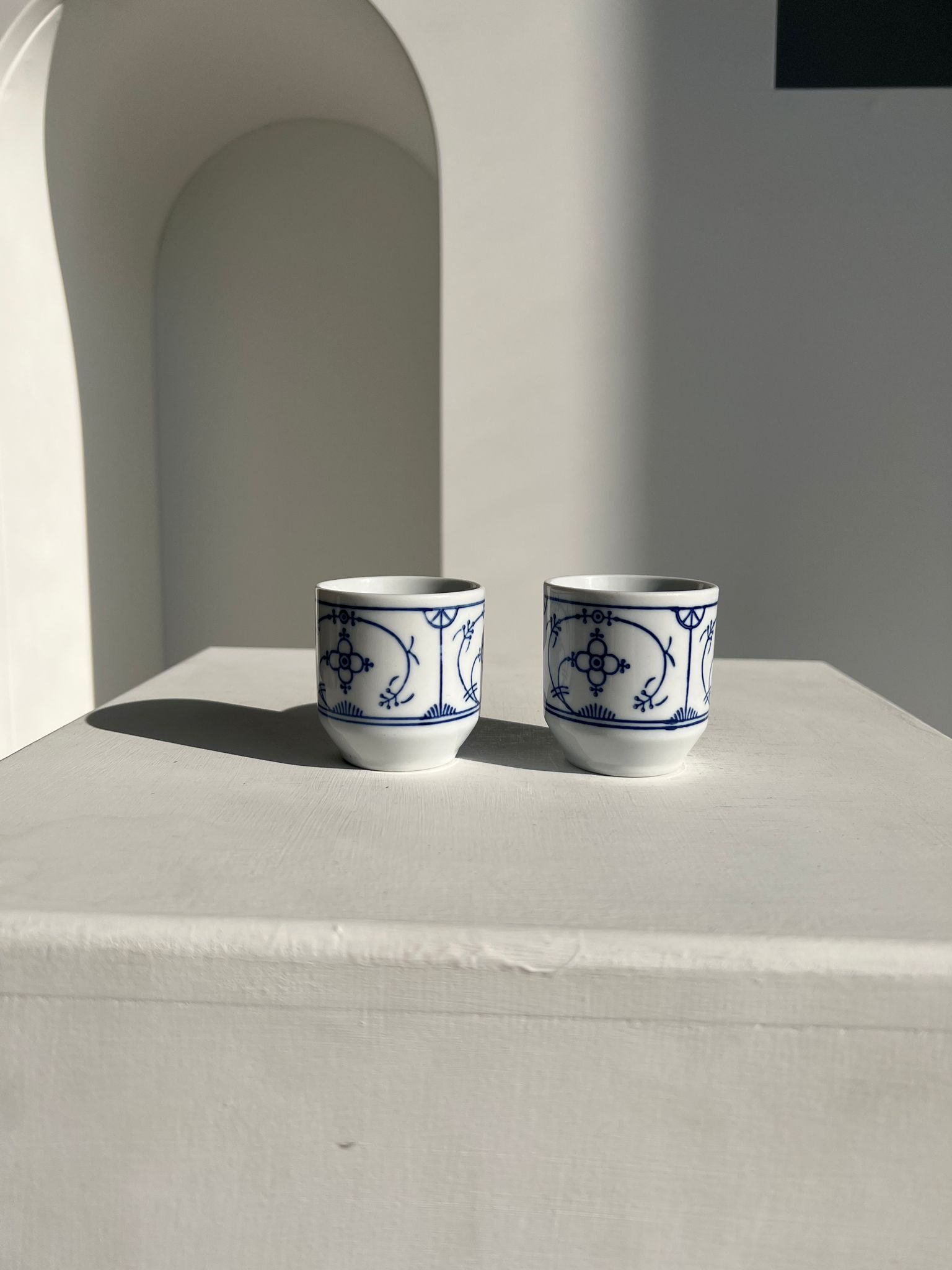 Set of 2 Scandinavian liqueur glasses or cups