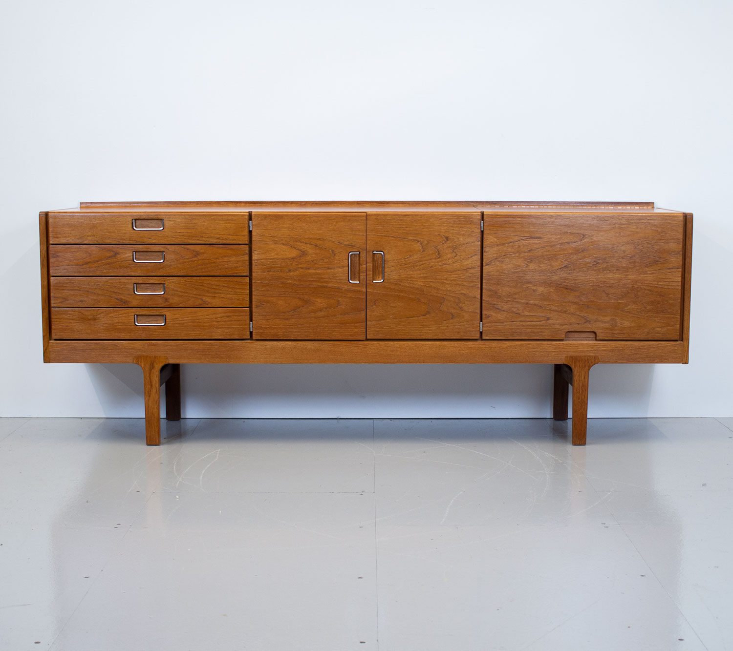Teak sideboard by Robert Heritage for Meredew 1960