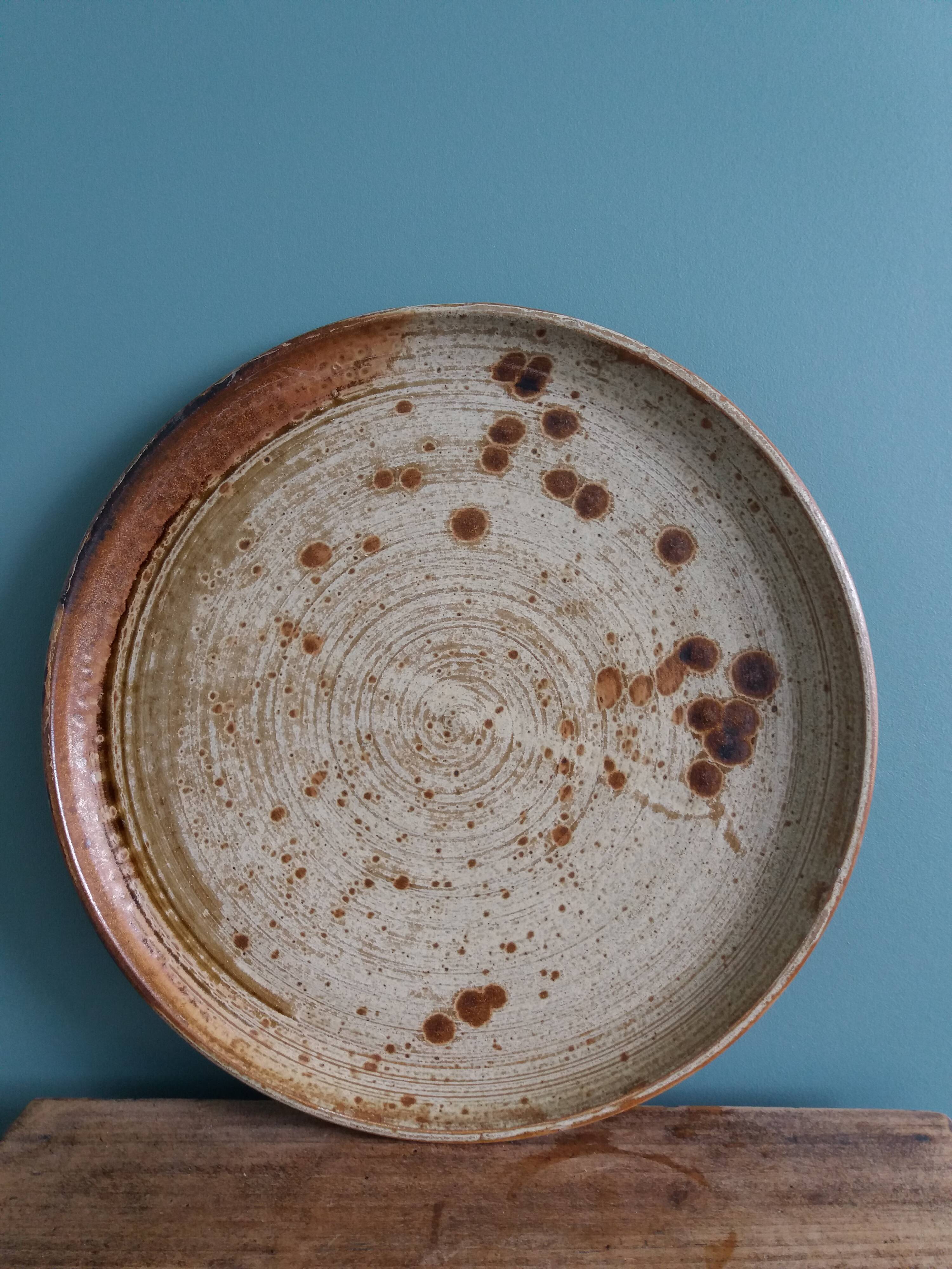 Pie or cake dish in Puisaye stoneware signed Jean-Pierre Prud'homme