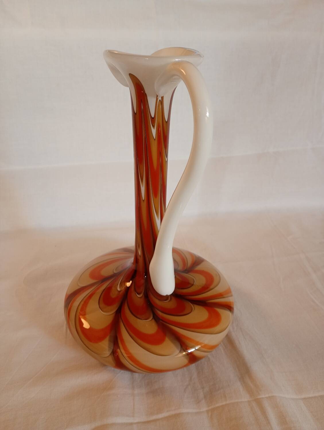 Vintage opaline vase