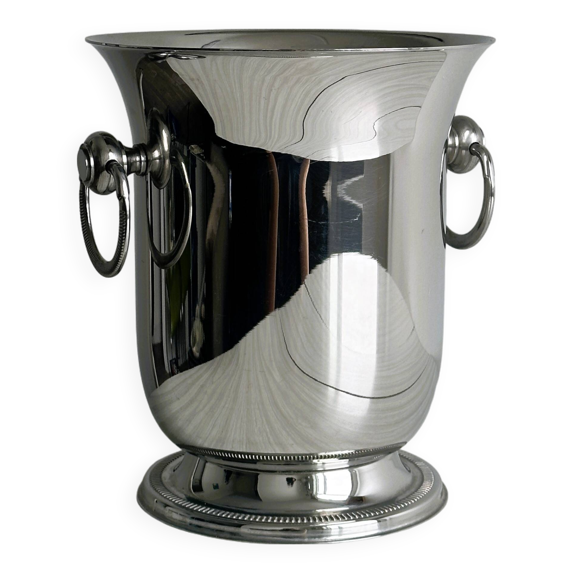 Silver metal champagne bucket