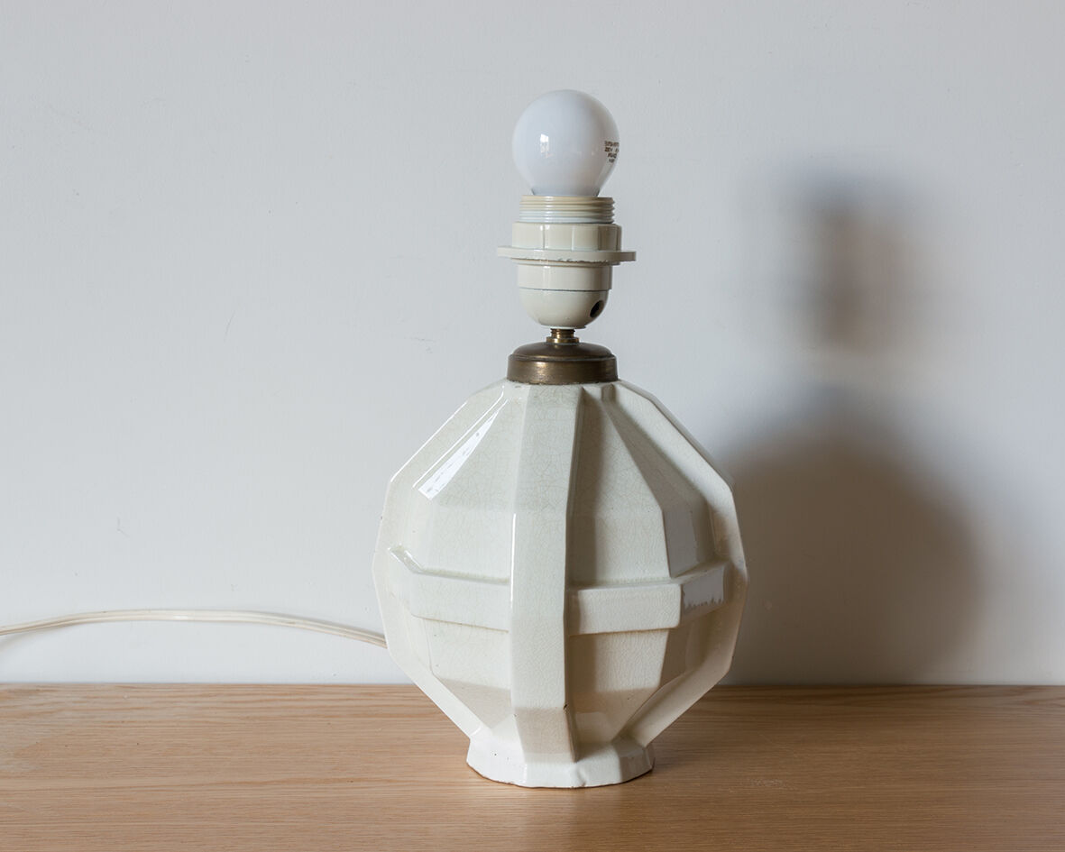 Art deco lamp