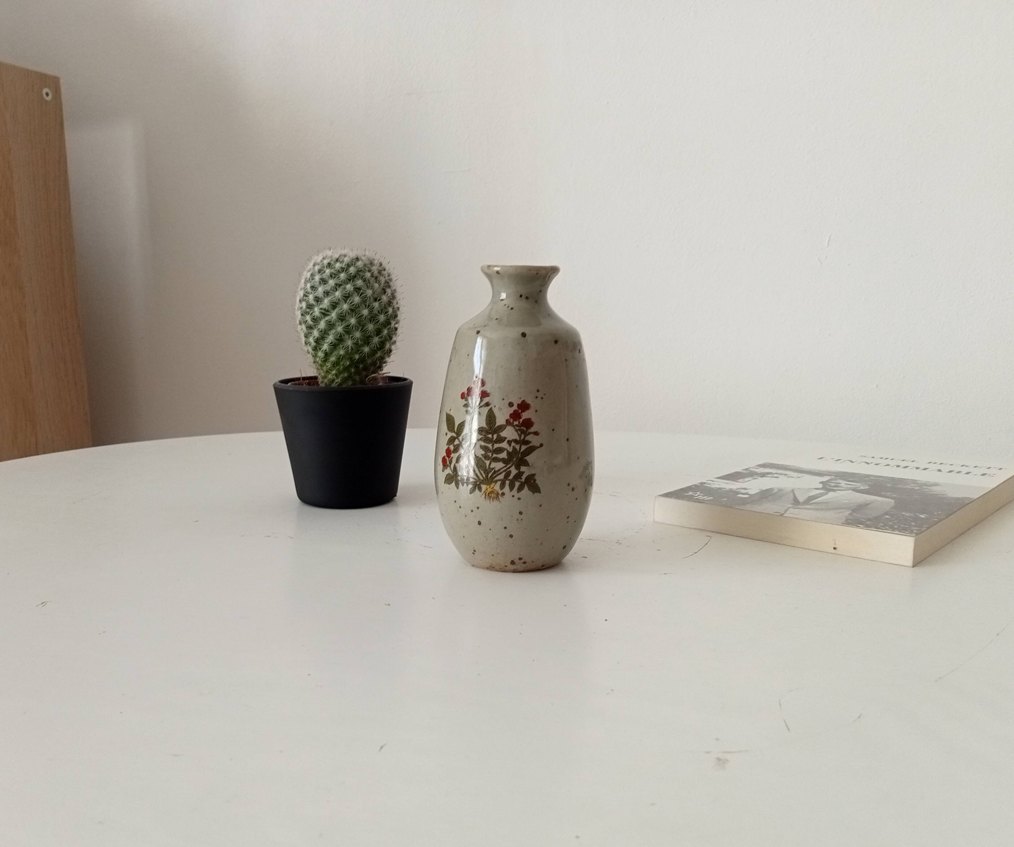 Petit vase vintage japonais en grès moucheté