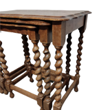Table gigogne
