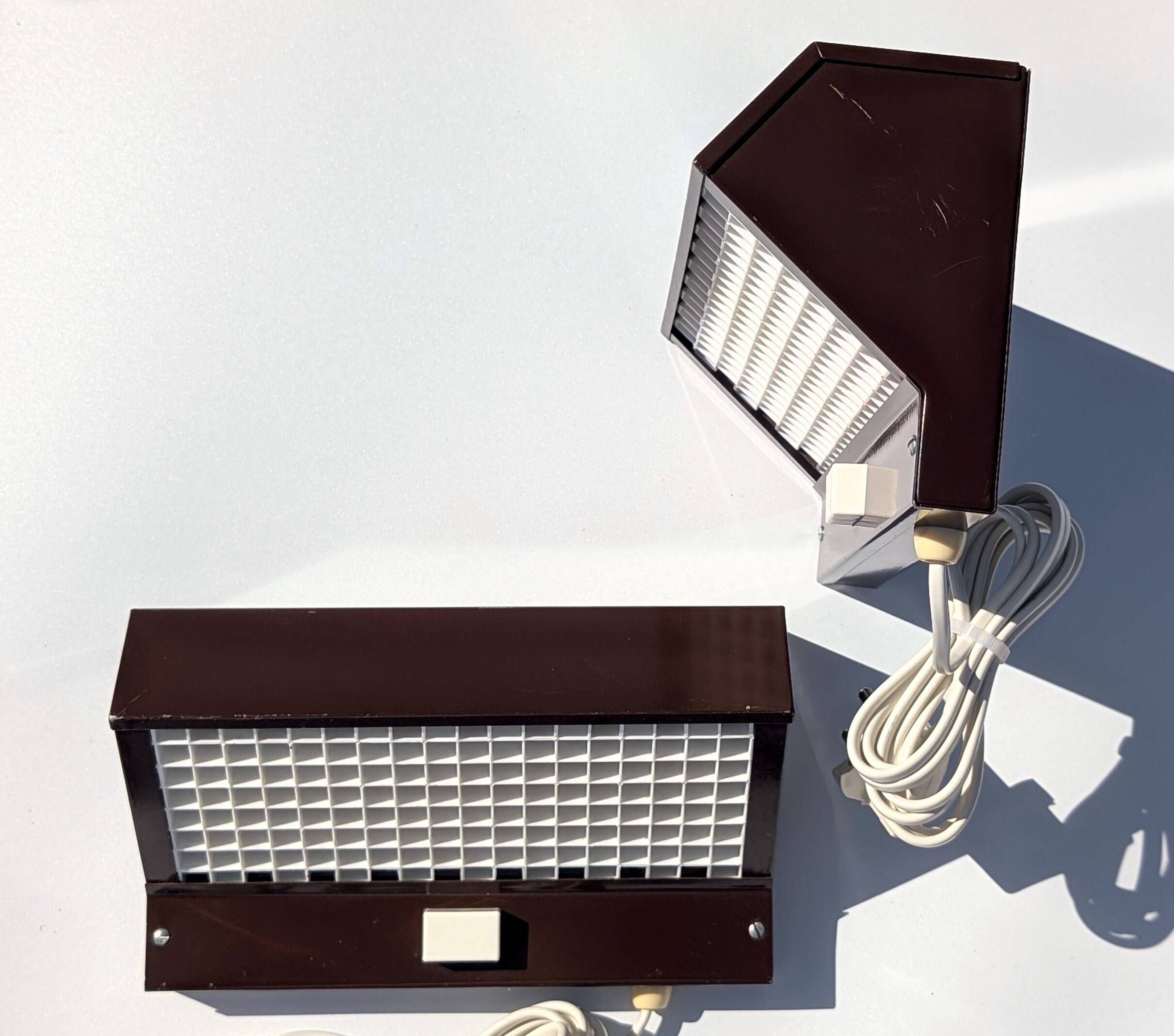 Pair of brown Elidus Kuben reading lamps - Hans Agne Jakobsson - Sweden 1970s