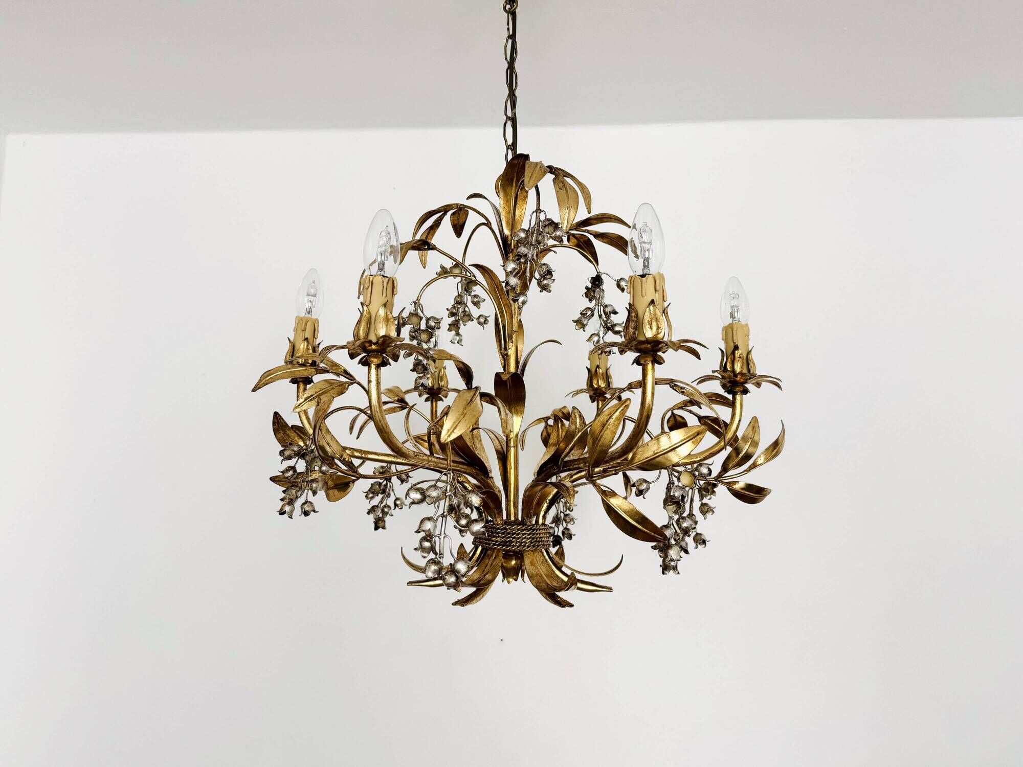 Grand lustre italien Hollywood Regency par Hans Kögl
