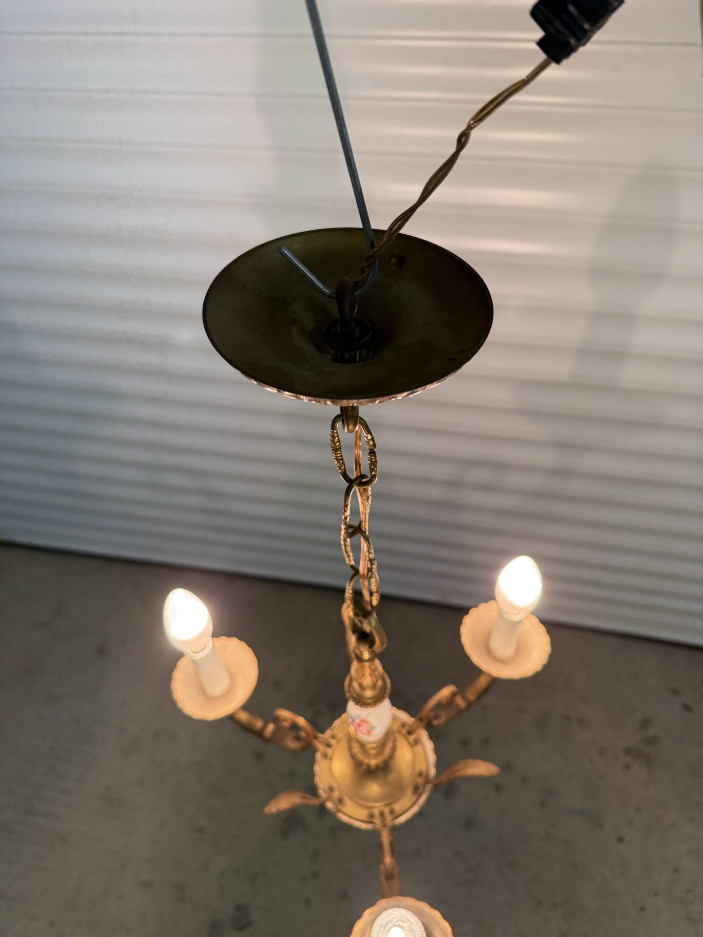 Lustre suspension