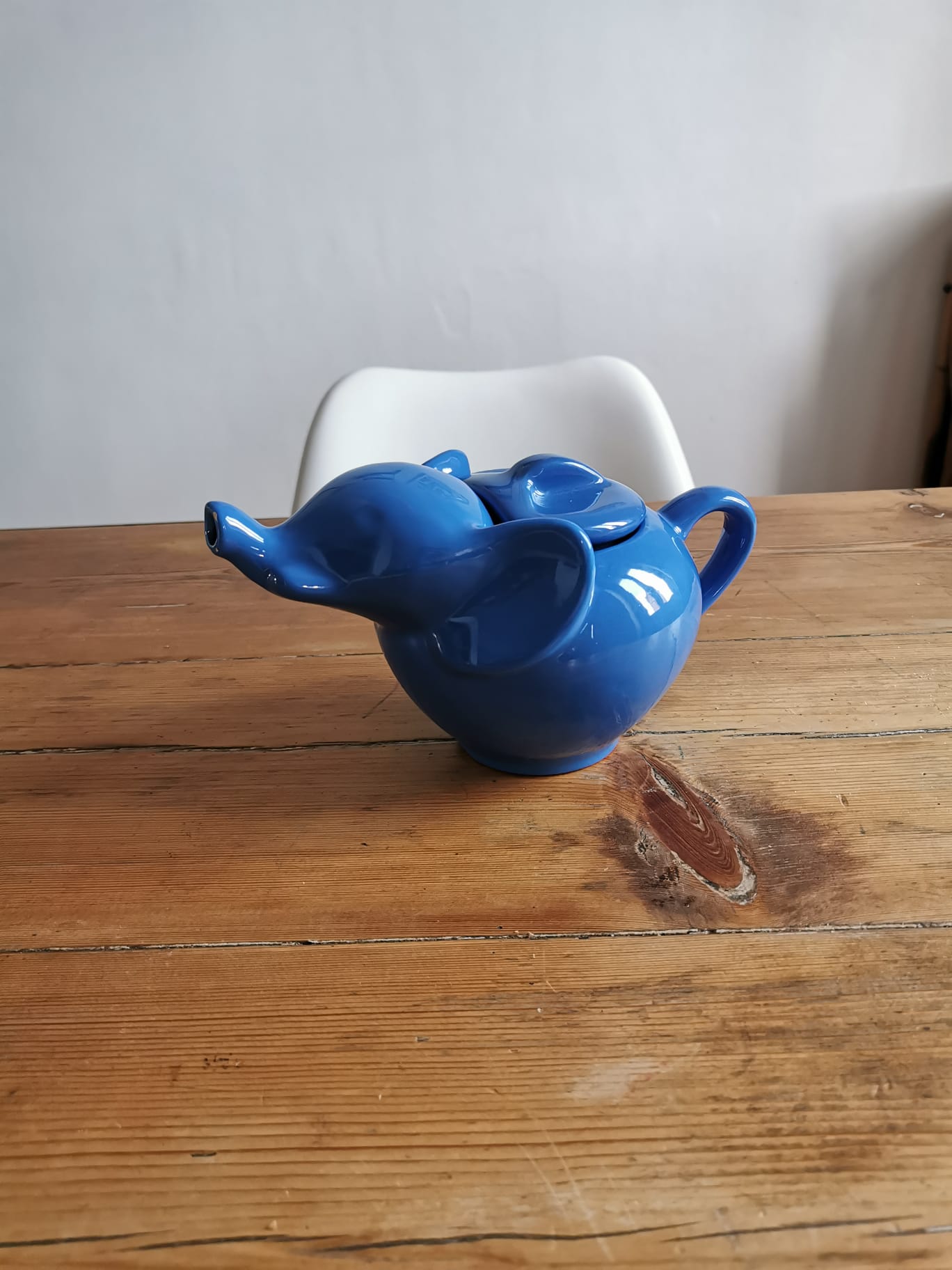 Lipton elephant teapot