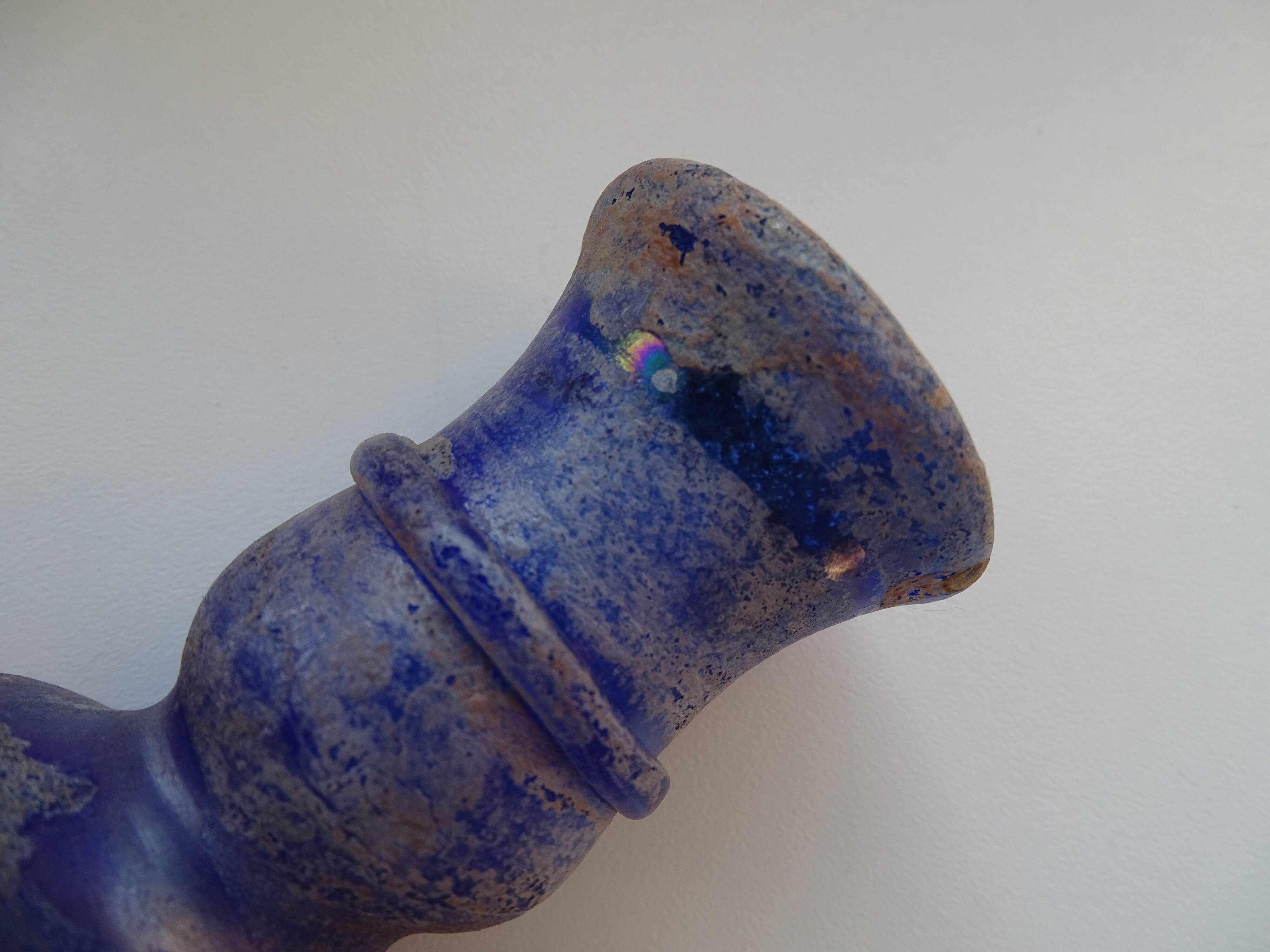 Miniature vase Scavo Seguso Vetri d'Arte iridescent glass Murano 1950