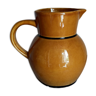 Yellow Provencal ceramic water pitcher with black net