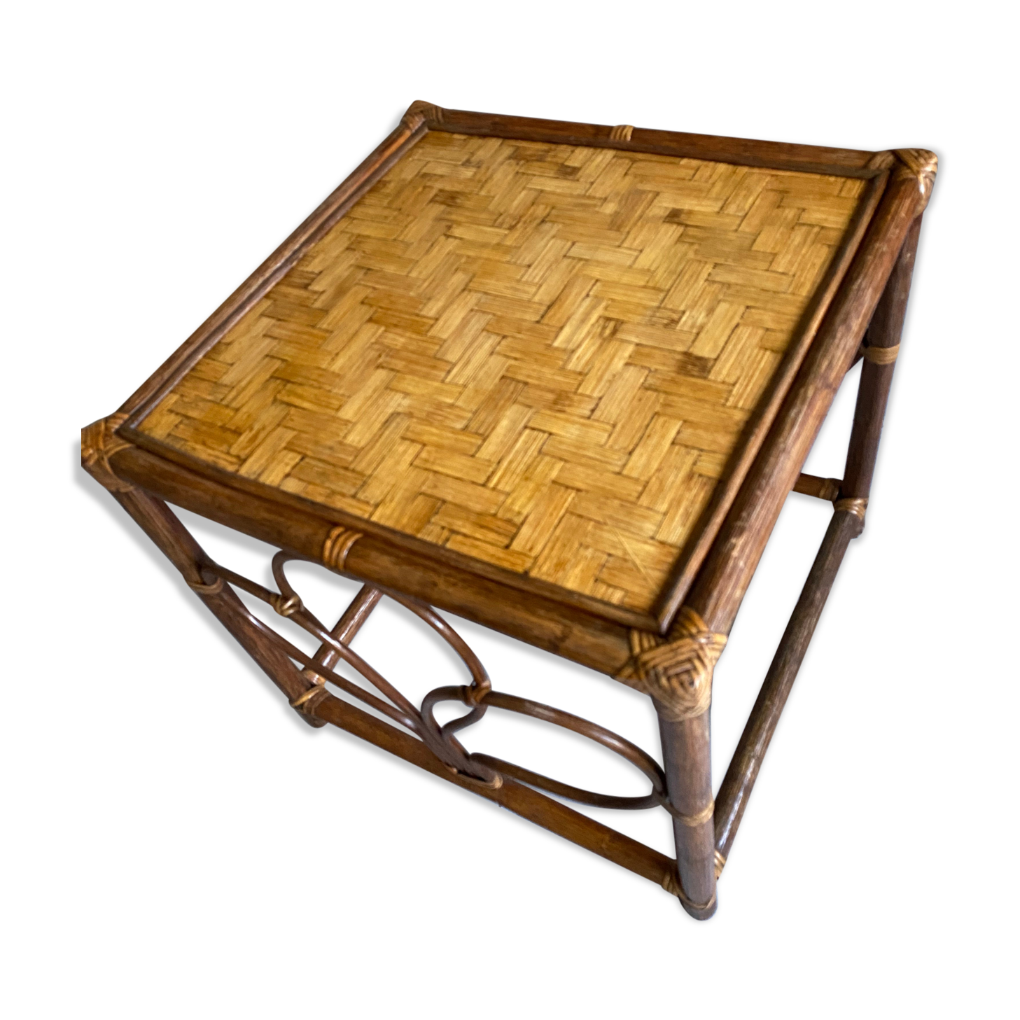 Table basse en rotin