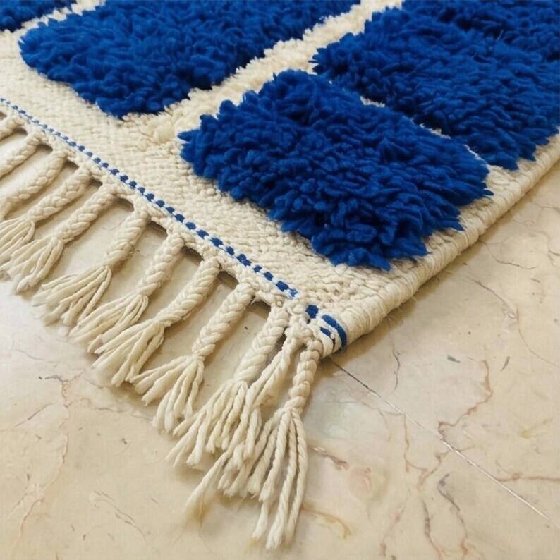 Blue Moroccan Berber rug in wool 200cm x 300cm