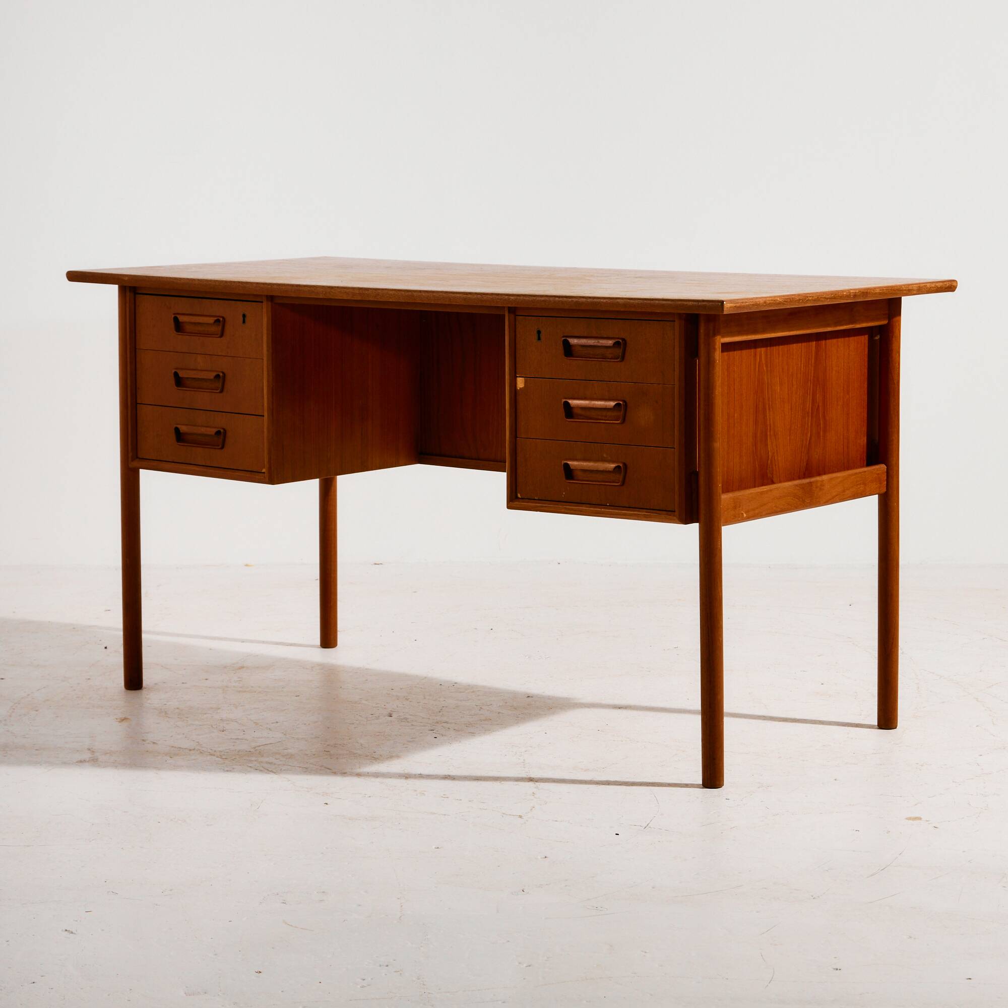 Teak desk