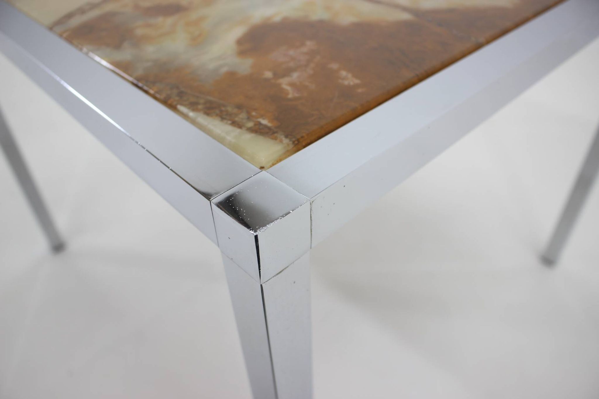 Table basse plaquée en résine et pierre chromée des années 1980, Allemagne