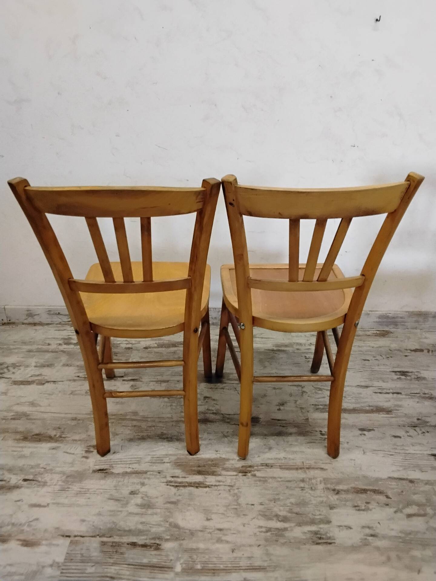 Set of 5 mismatched chairs in Baumann style