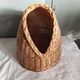 Vintage -Small rattan cat basket
