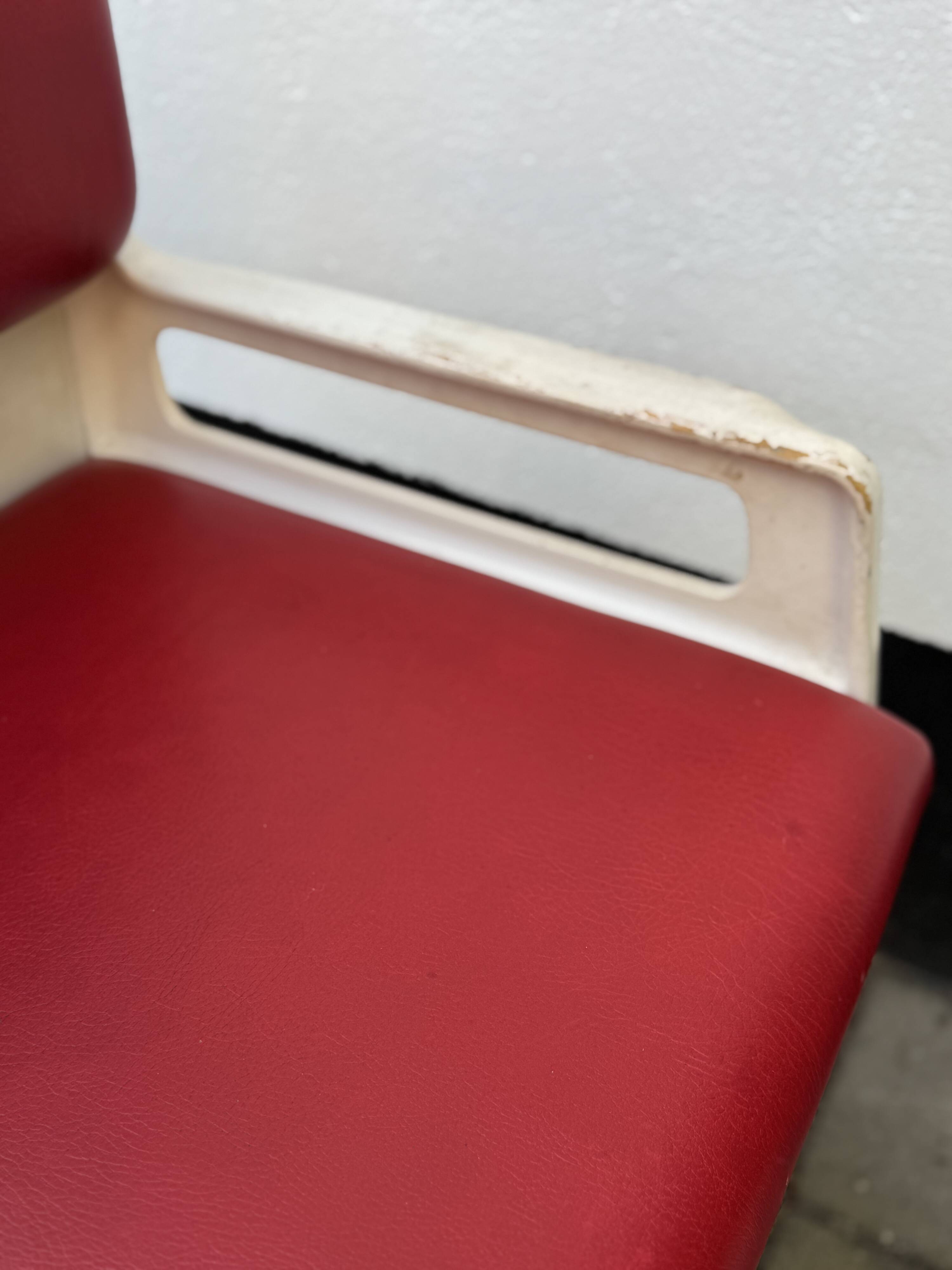 Space Age Bench by EKA Wohnmobel