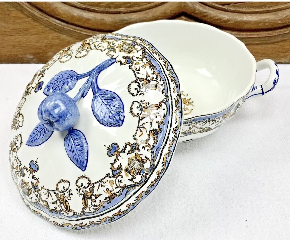 Vegetable dish small soup tureen Gien children at the Dionysus press 1941/1950