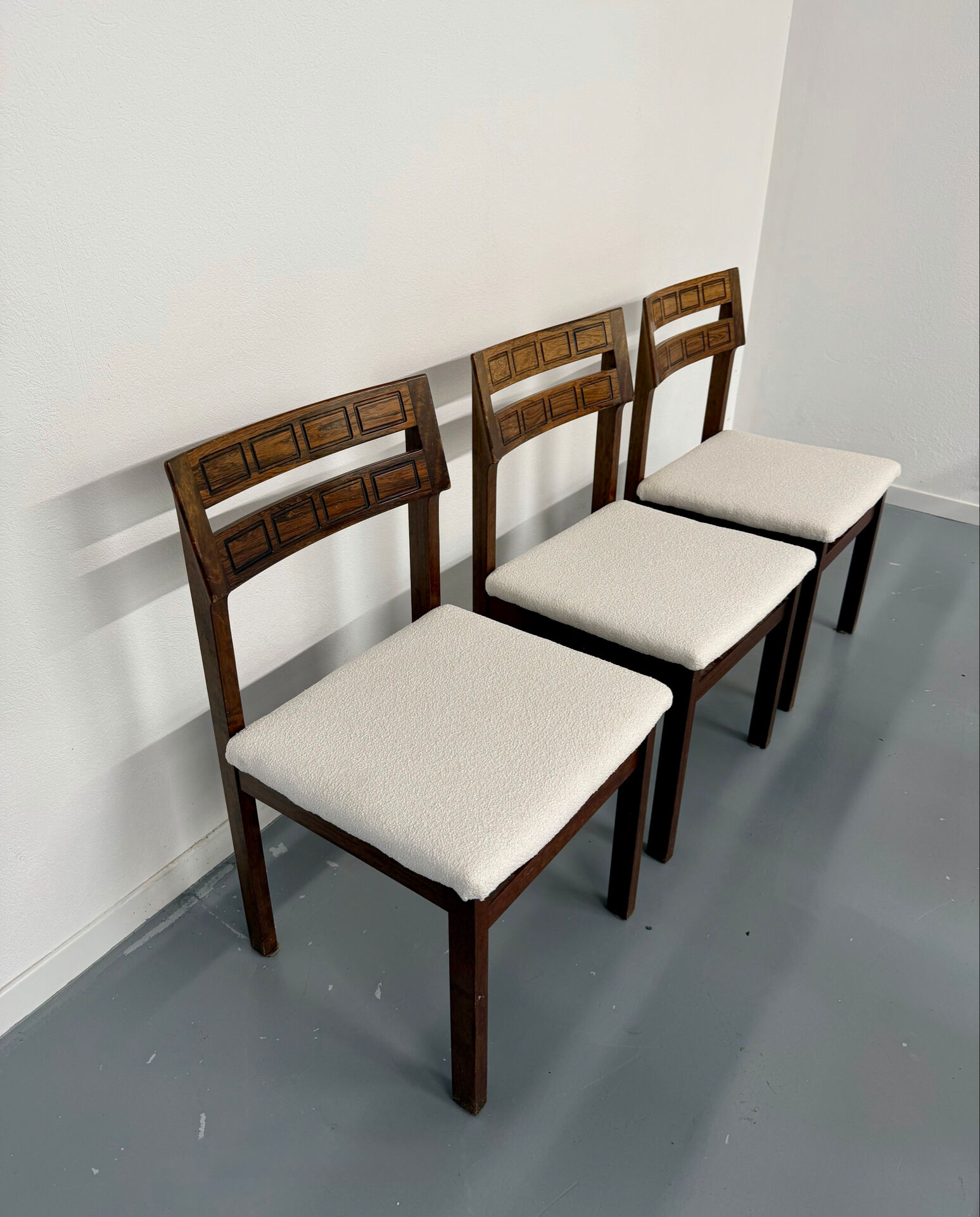 Lot de 6 chaises palissandre forme géométriques design italien 1960