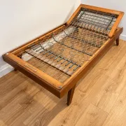 Adjustable bed