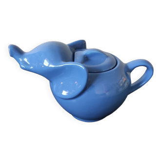 Blue elephant teapot