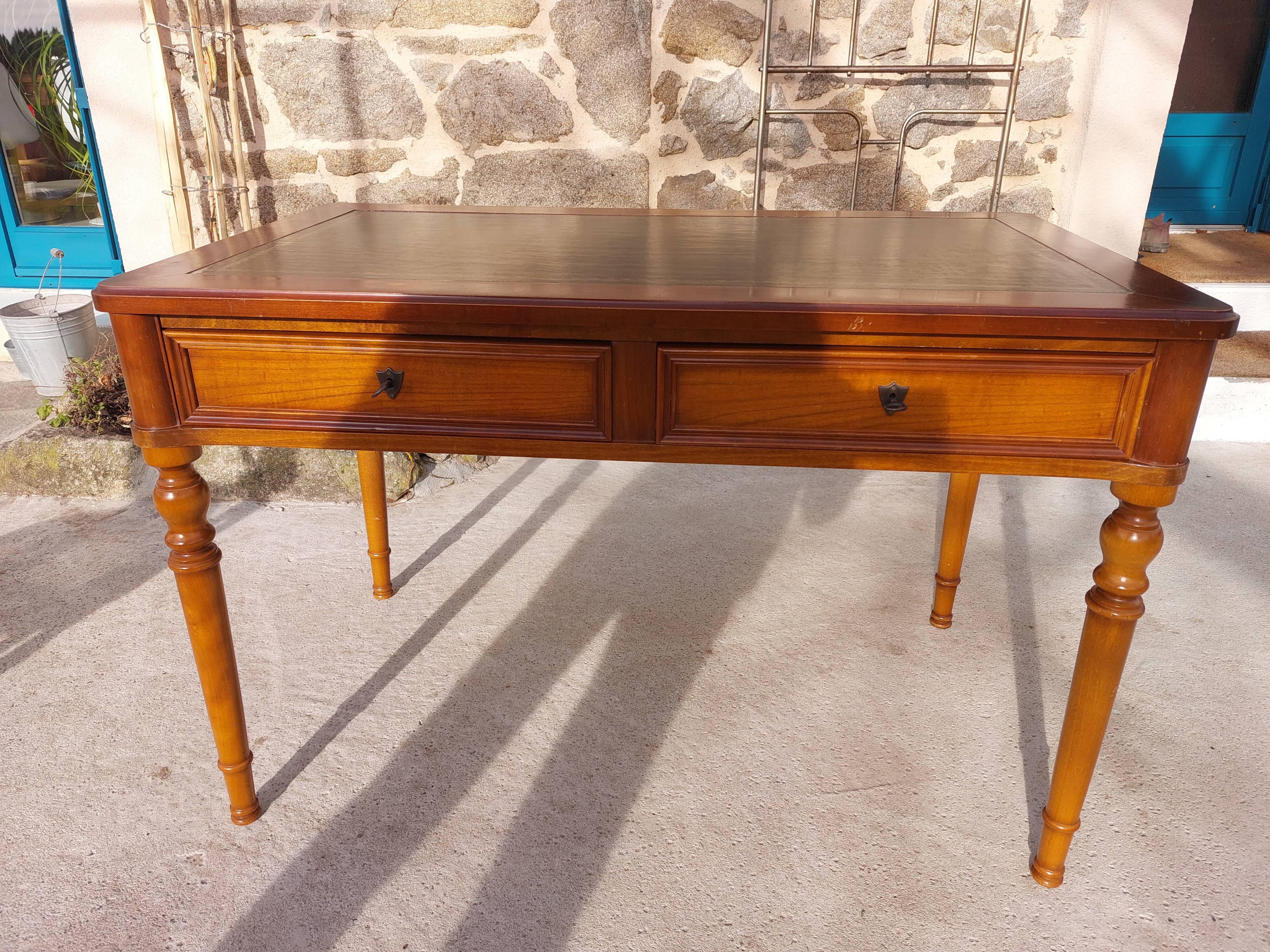 Green leather tray desk