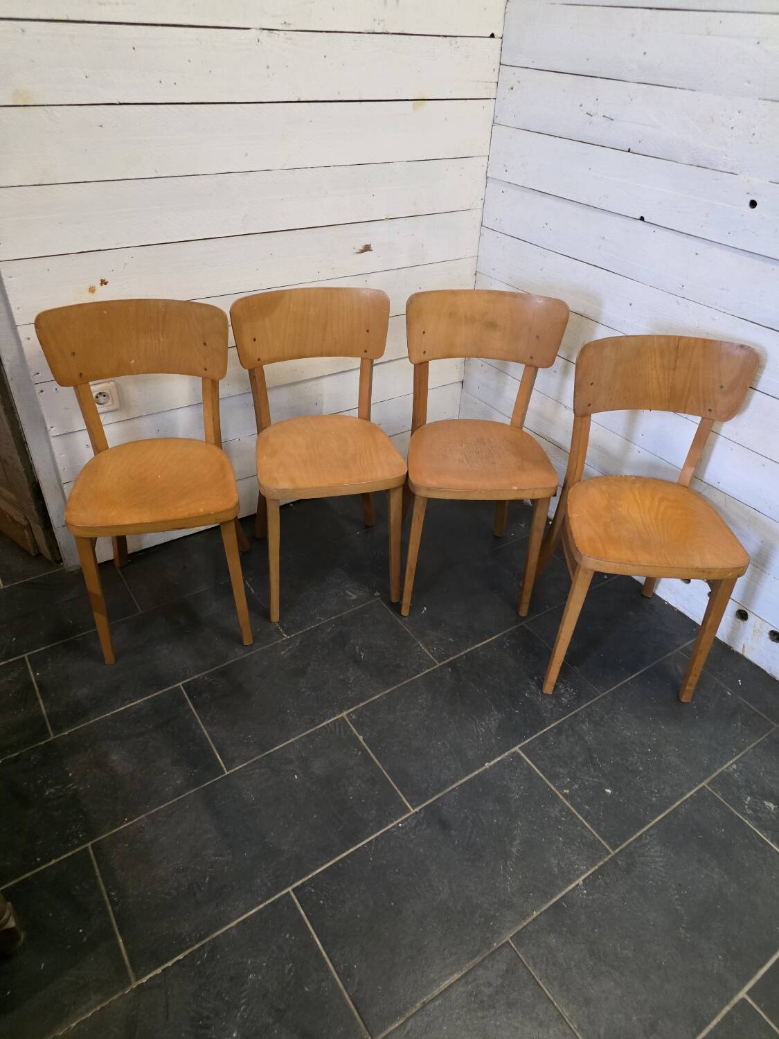 4 Thonet bistro chairs