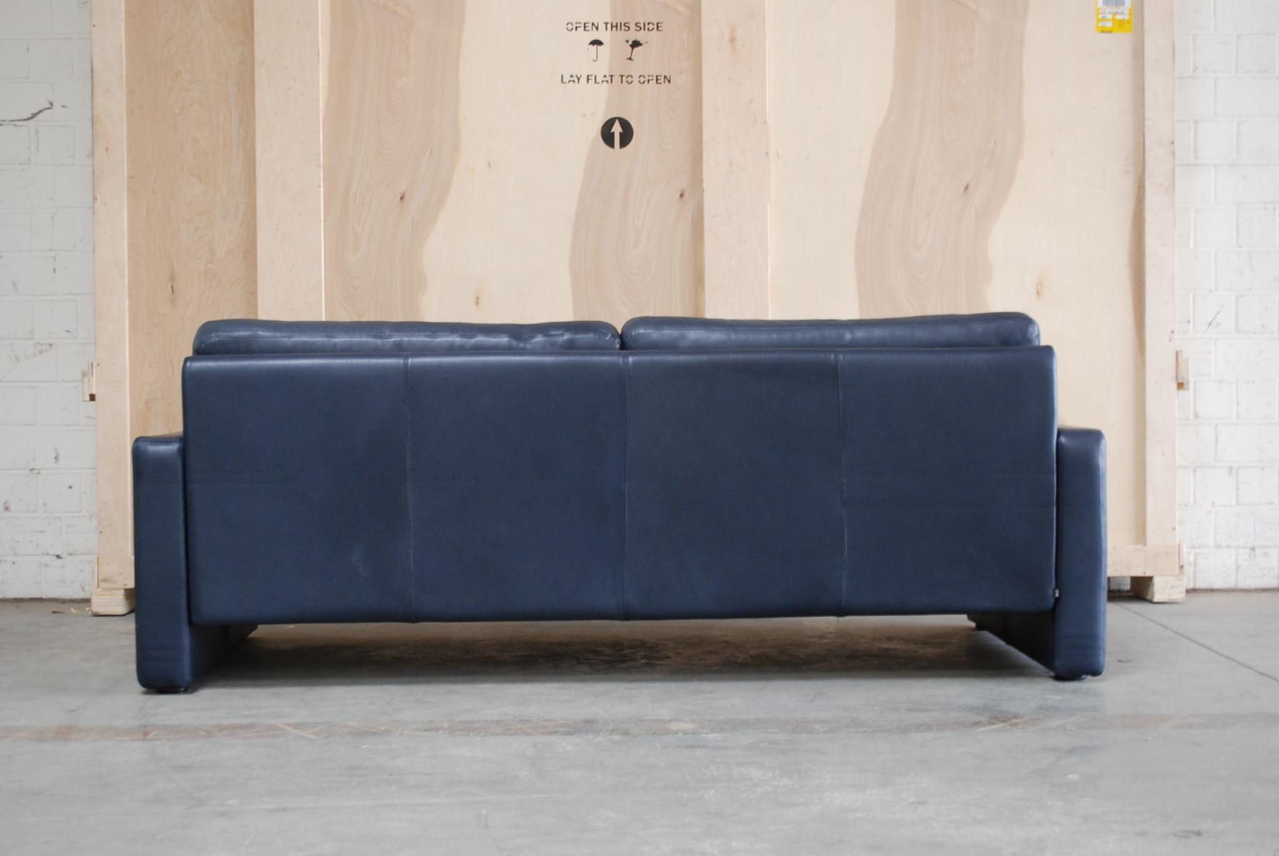 Vintage Conseta Sofa in Blue Cor Leather