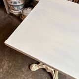 Bistro table in beige cast iron and ecru wood