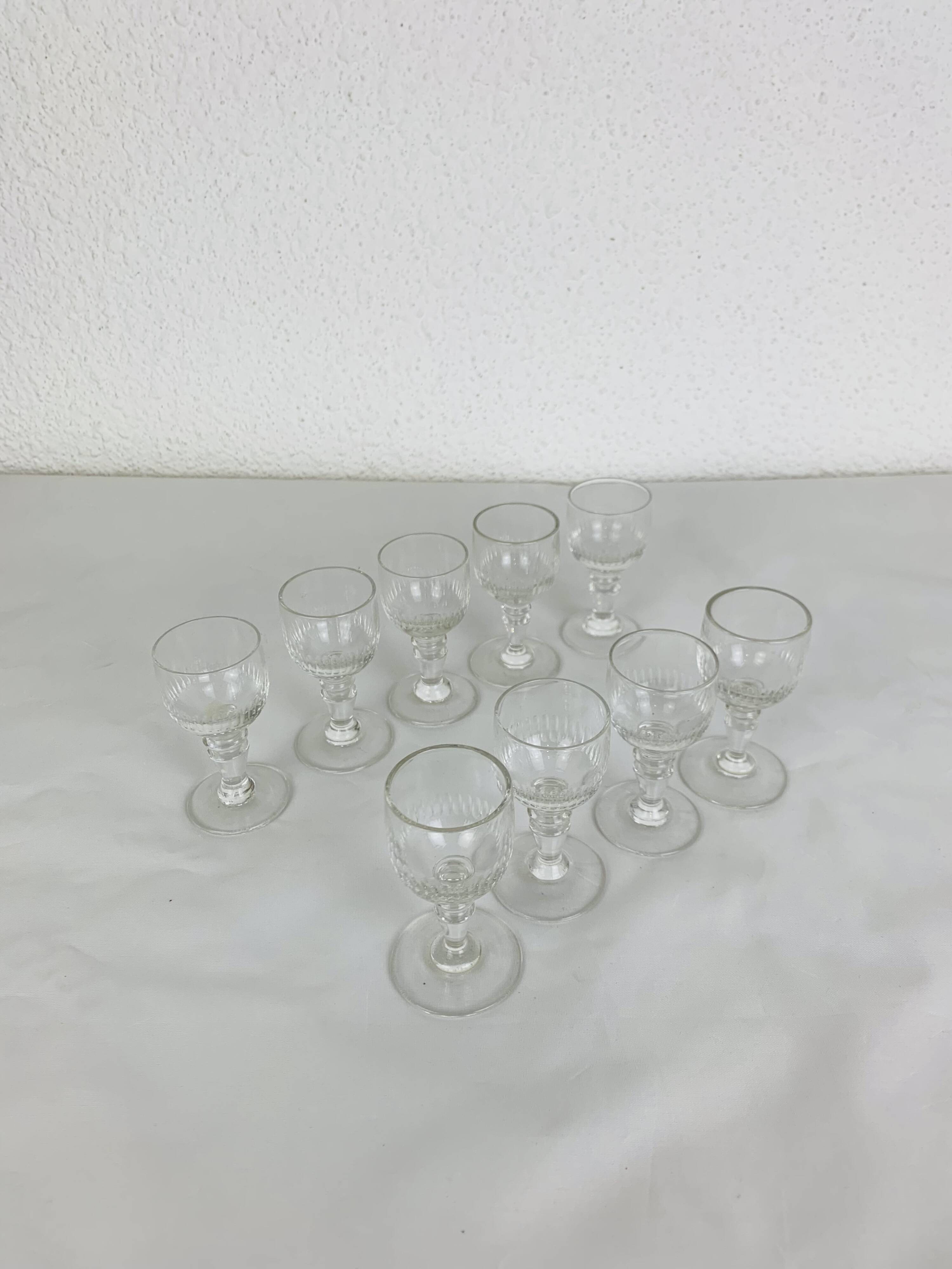 9 Baccarat liqueur glasses, Renaissance model