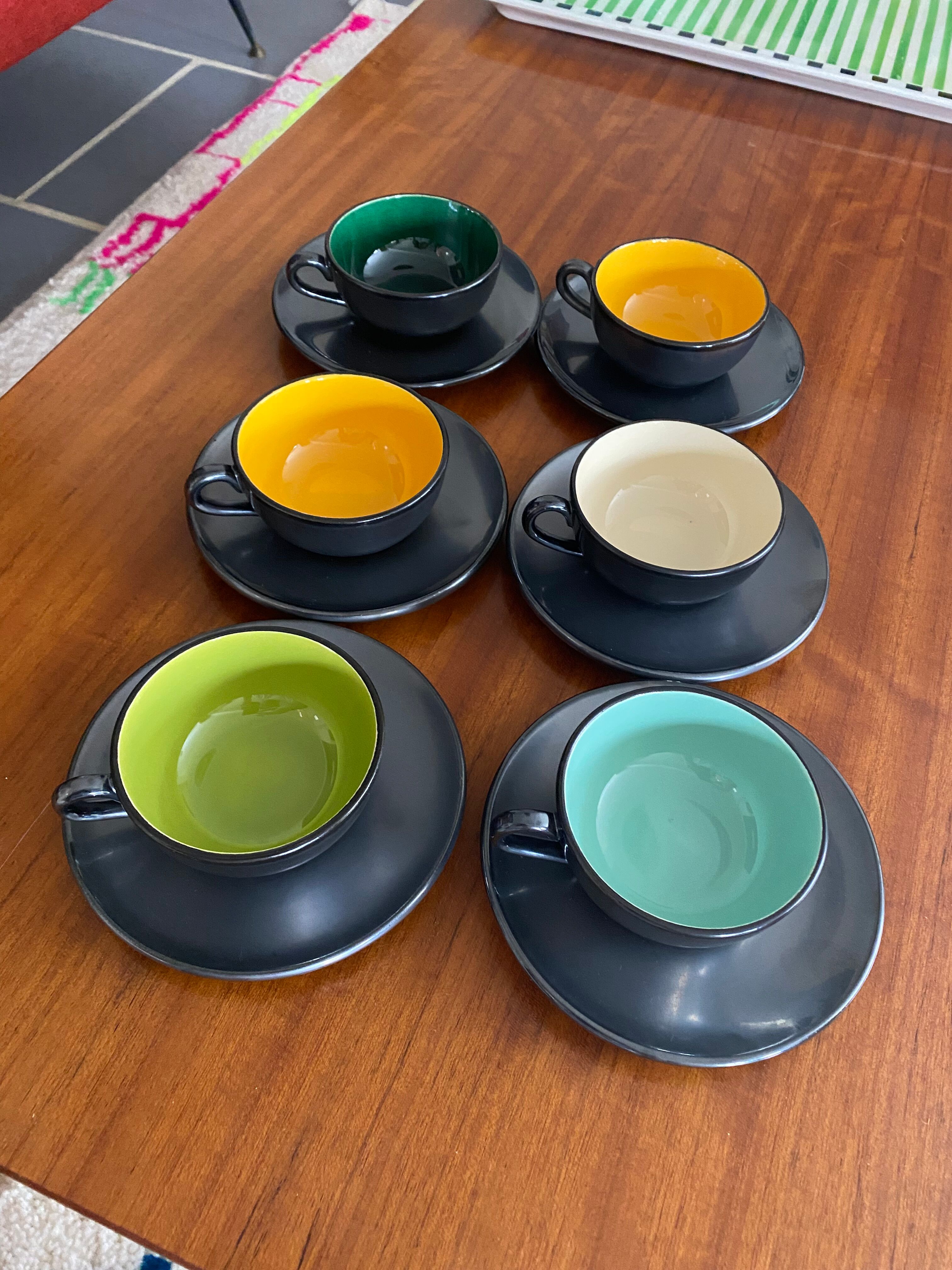 Service 6 tasses saint clément vintage années 50