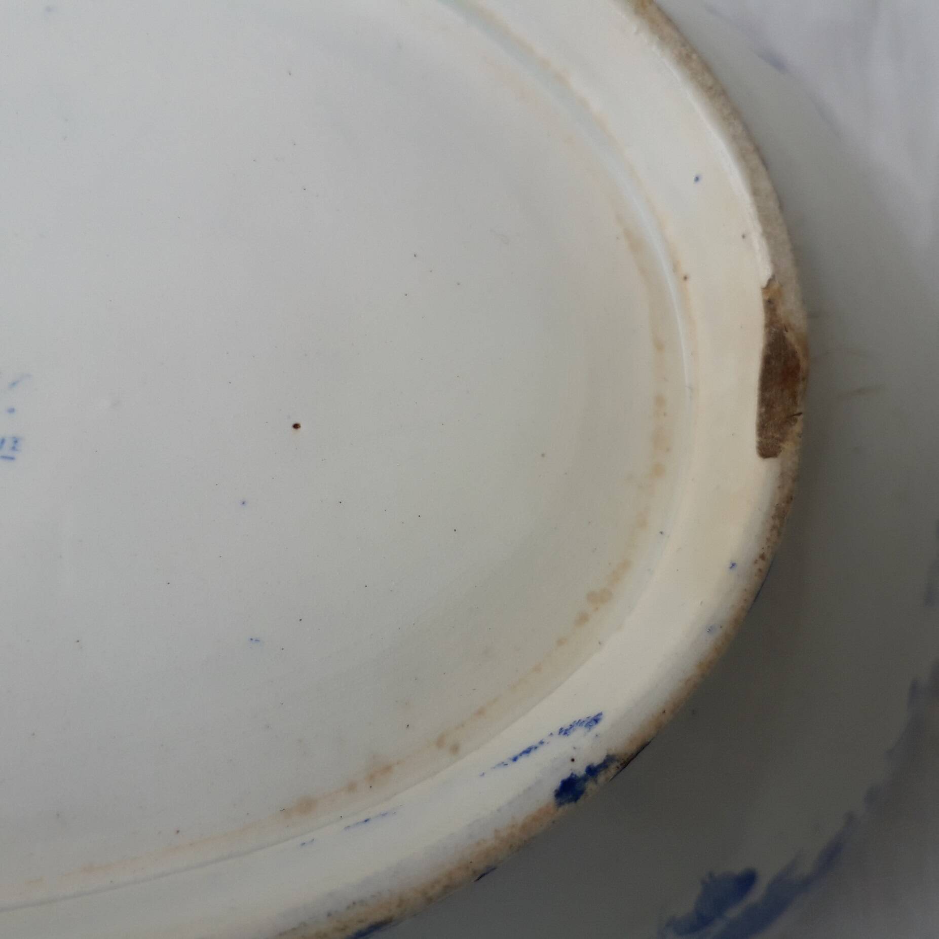 Creil and Montereau serving dish