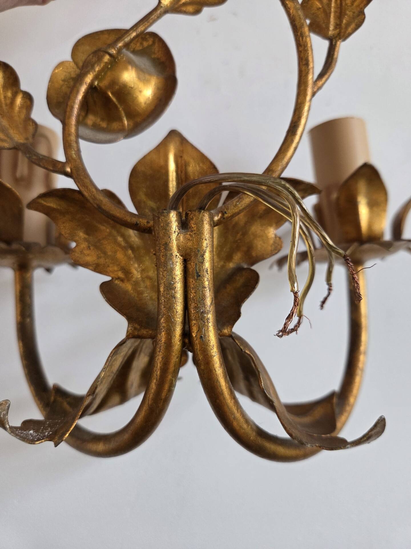 Paire d’appliques métal doré
