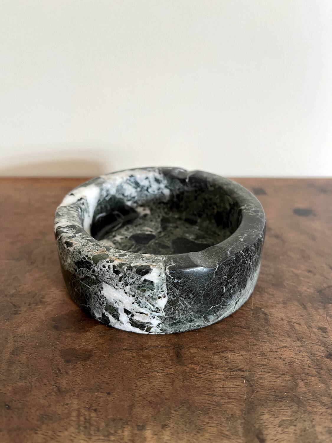 Vintage black and white marble round ashtray