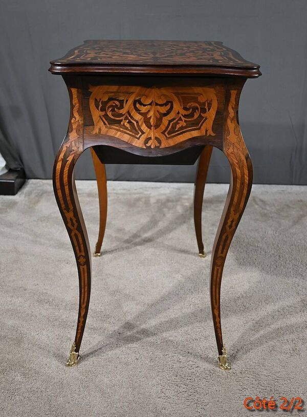 Travailleuse en Bois de Rose et Palissandre, style Louis XV, époque Napoléon