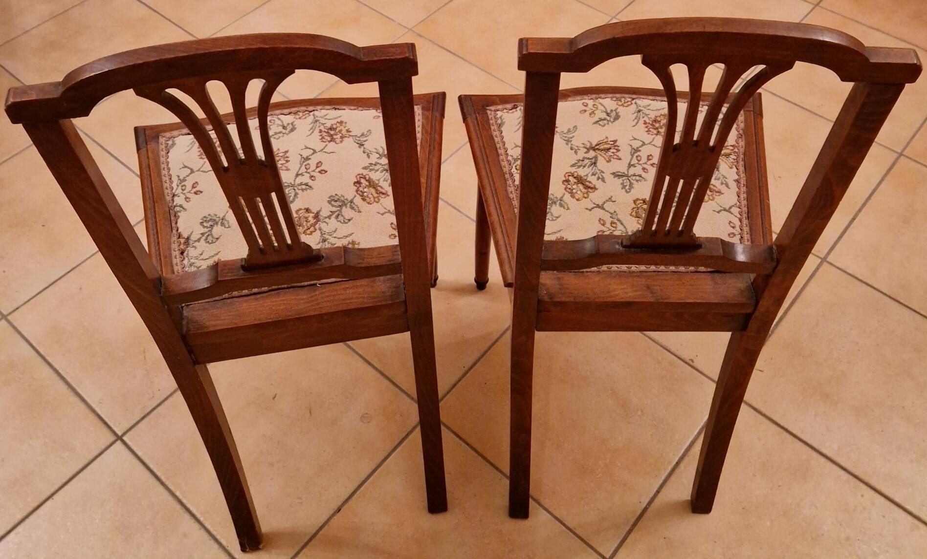 Restored pair of Louis XVI chairs – openwork backrest, solid wood