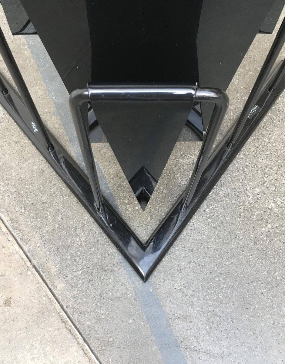 Postmodern vintage magazine rack by Markus Börgens for D-Tec, 1980s.