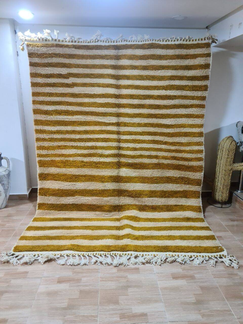 Traditional handmade Beni Ouarin rug size 150 x 250 cm