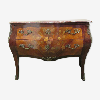 Commode de style Louis XV