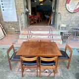 Set of 6 chairs and dining room table with extensions “BCM” circa 1960
