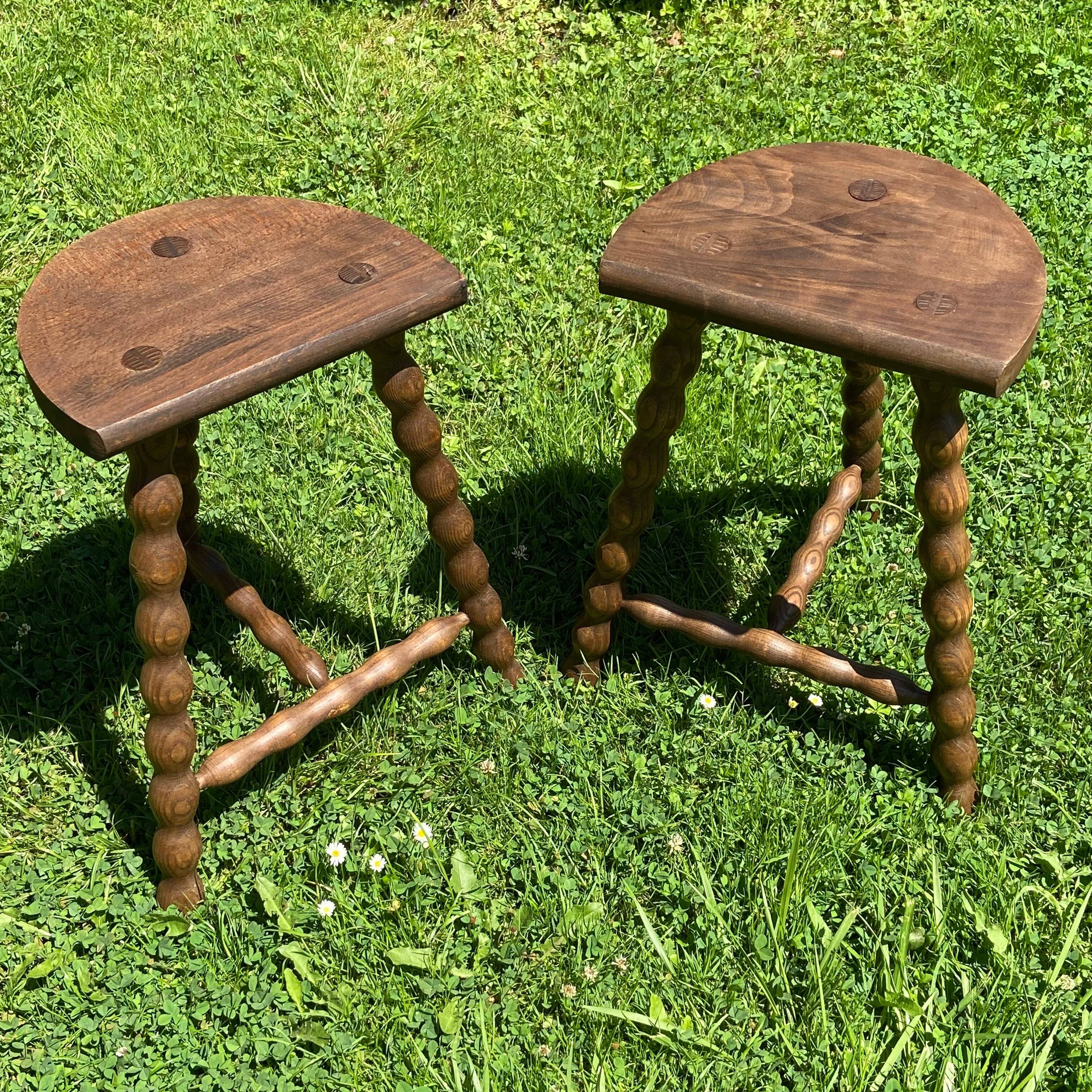 Set of 2 tripod stools-50s feet