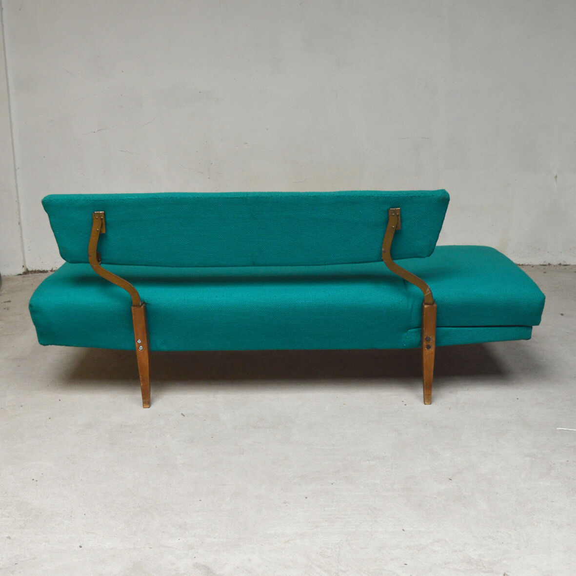 Sofa turquoise daybed, 1960