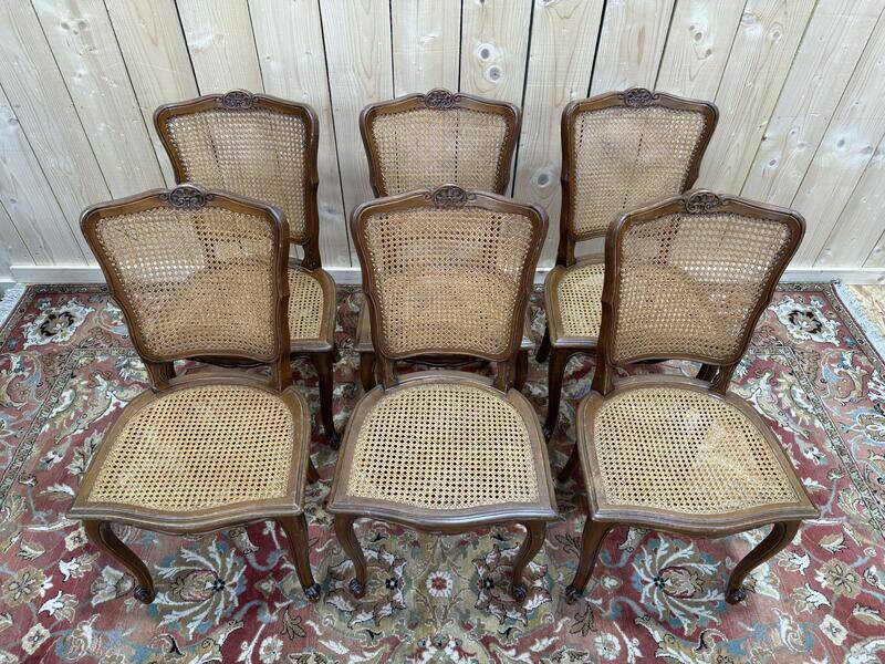 Suite de 6 chaises de style Louis XV en cannage