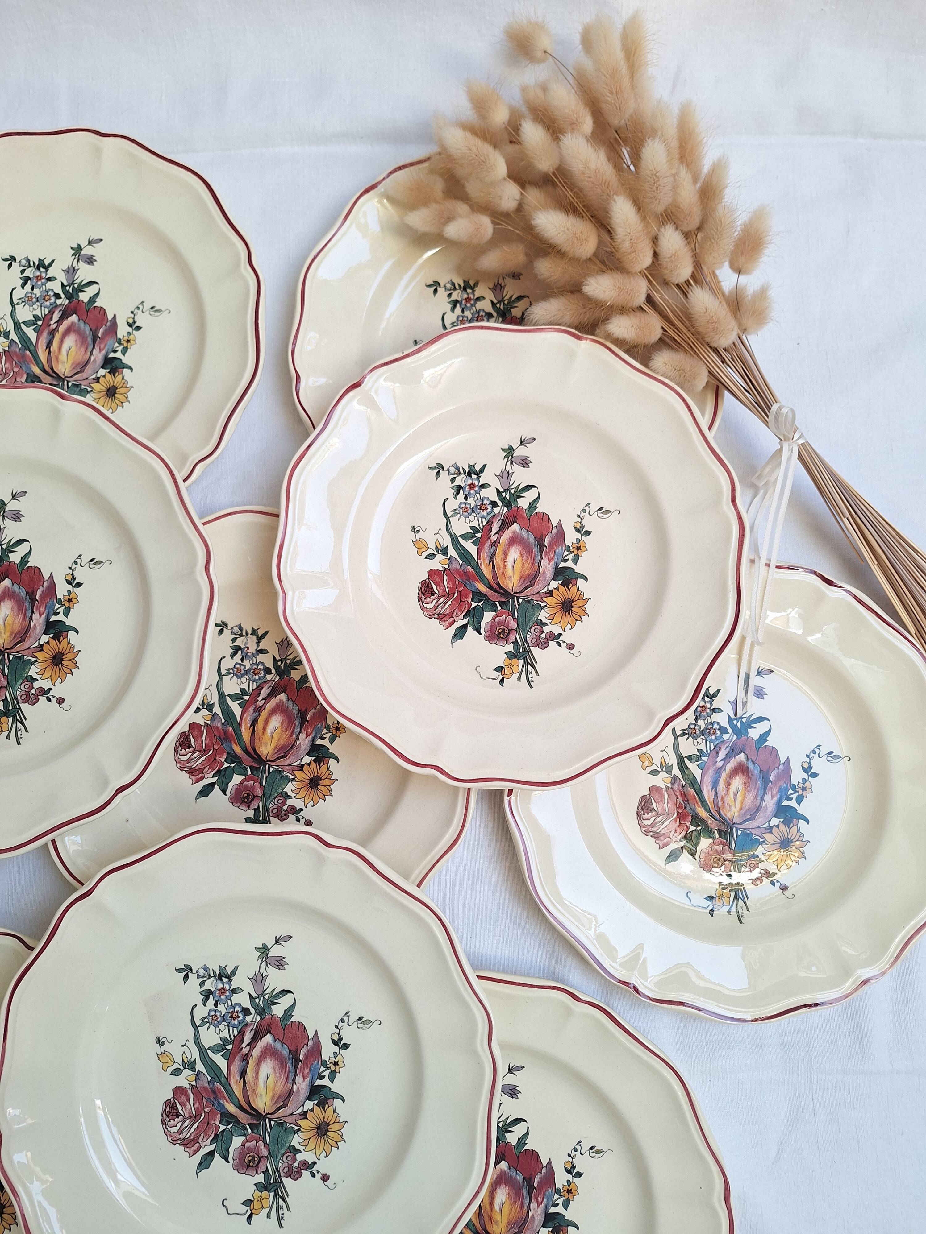 Flat plates Digoin Sarreguemines Model Loraine