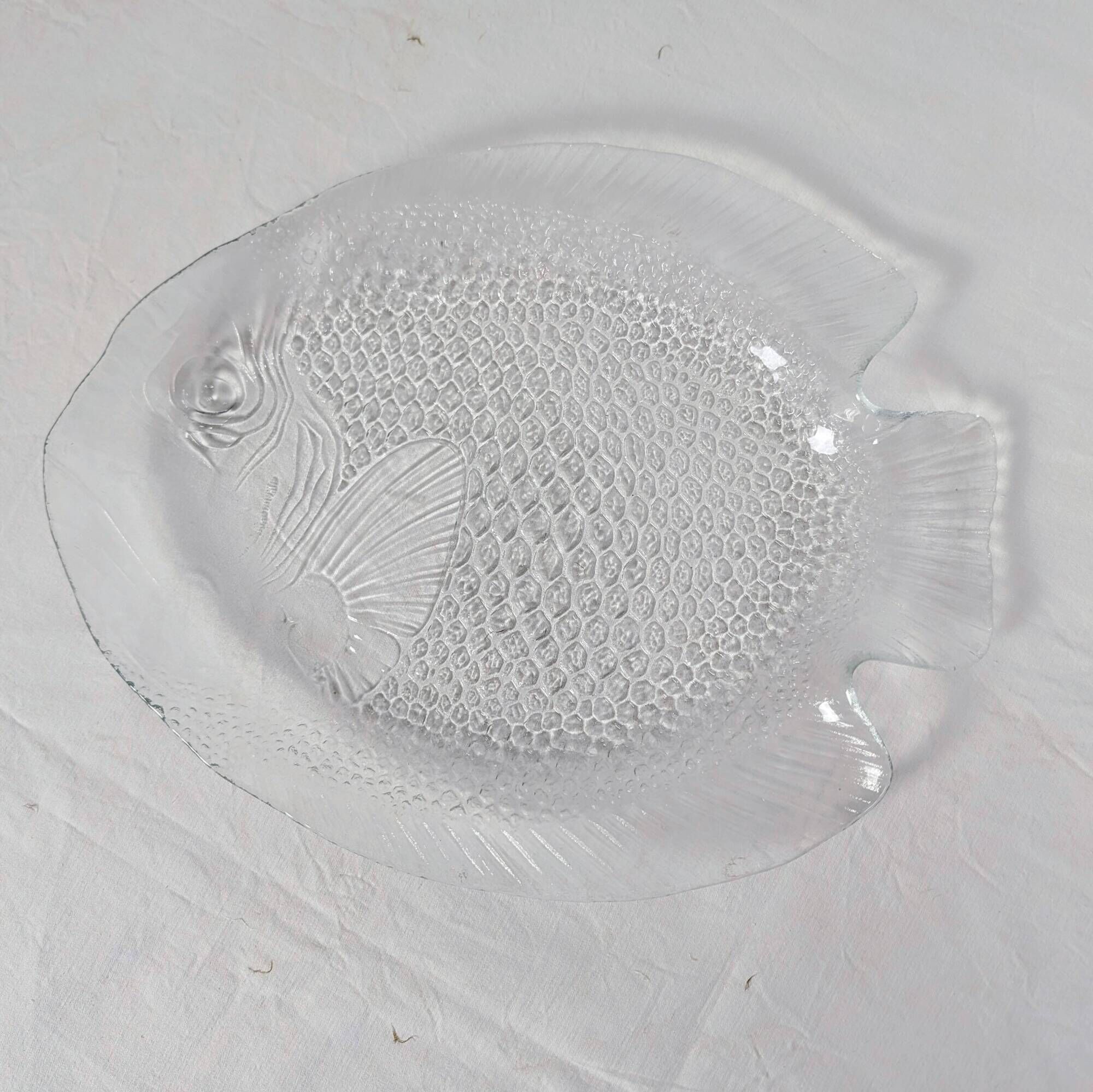Large fish platter in transparent glass ARCOROC