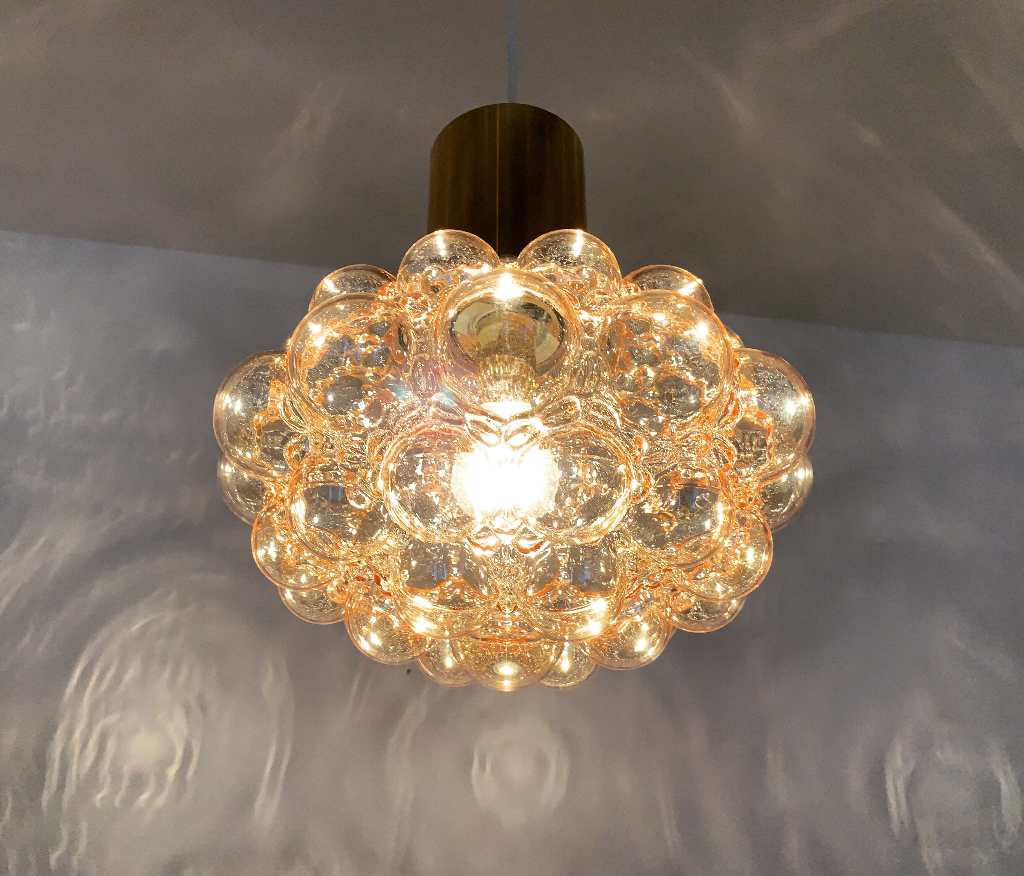 Bubble glass pendant lamp by Helena Tynell for Glashütte Limburg