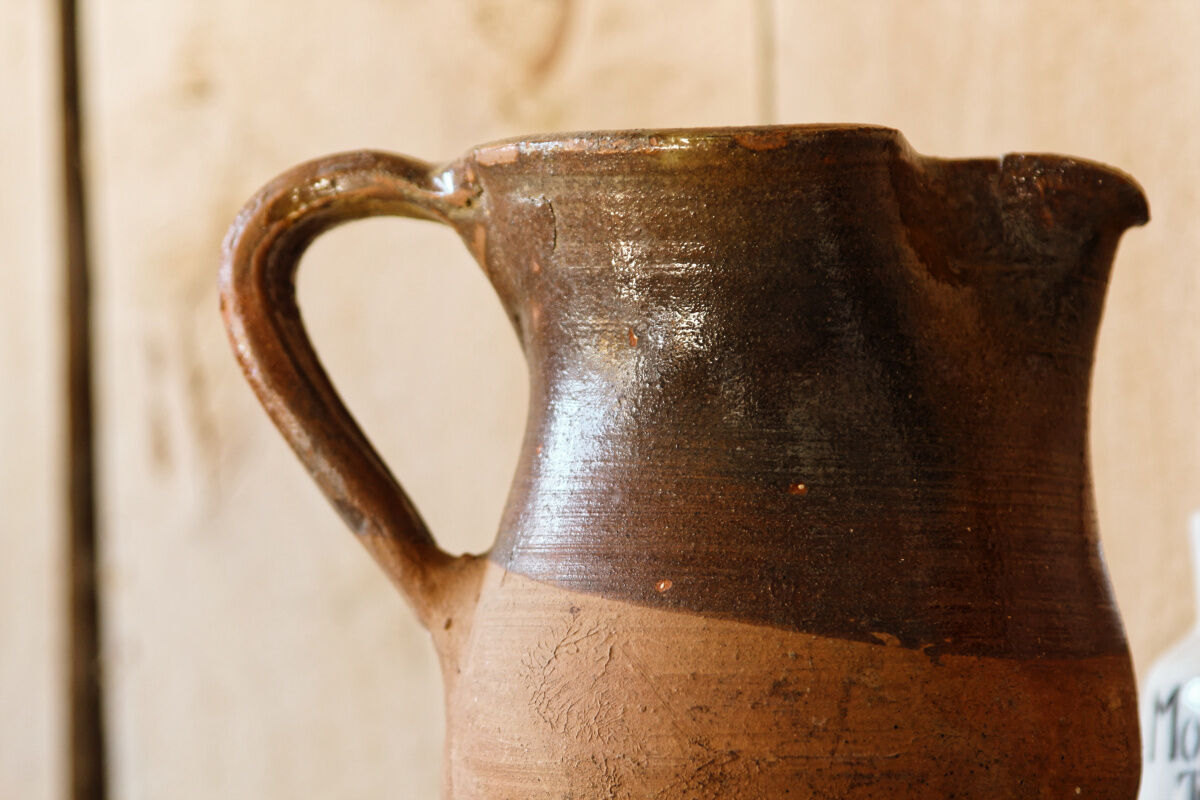 Former two-coloured terracotta pitcher, late 19th century