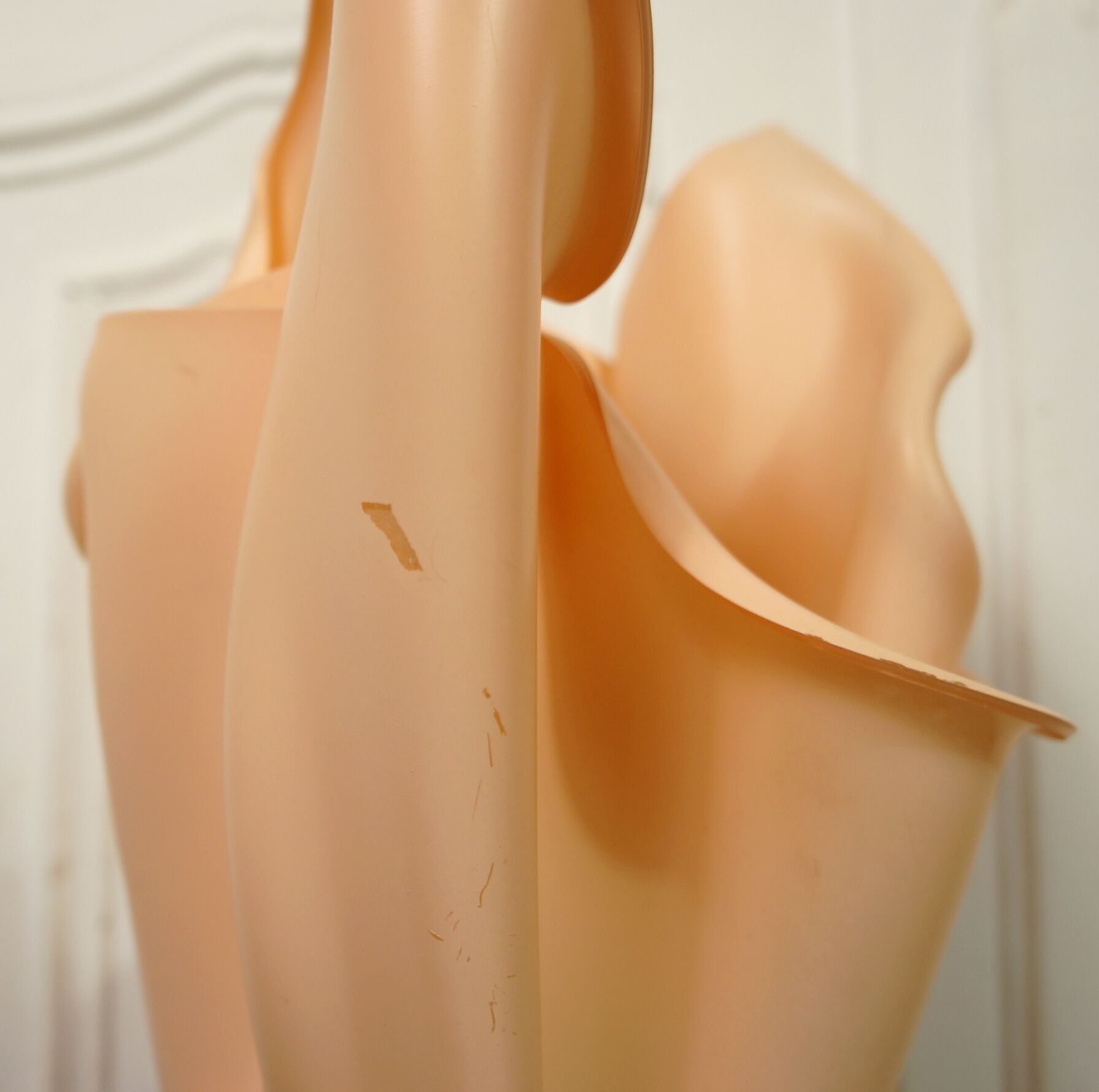 Resin "corolla" lamp circa 1980