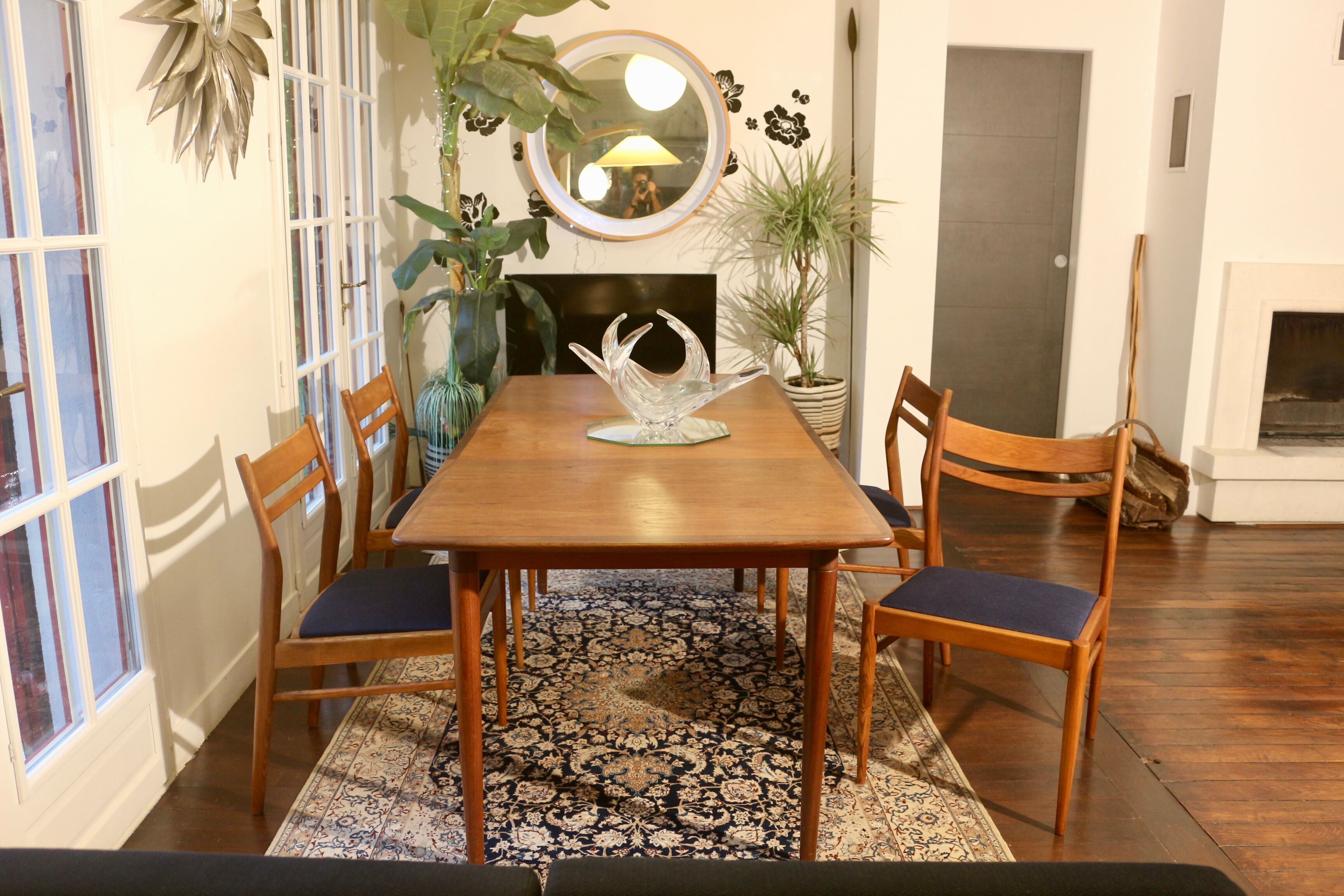 Lot de 4 chaises vintage scandinaves en chêne année 60  Ref. Marcel.